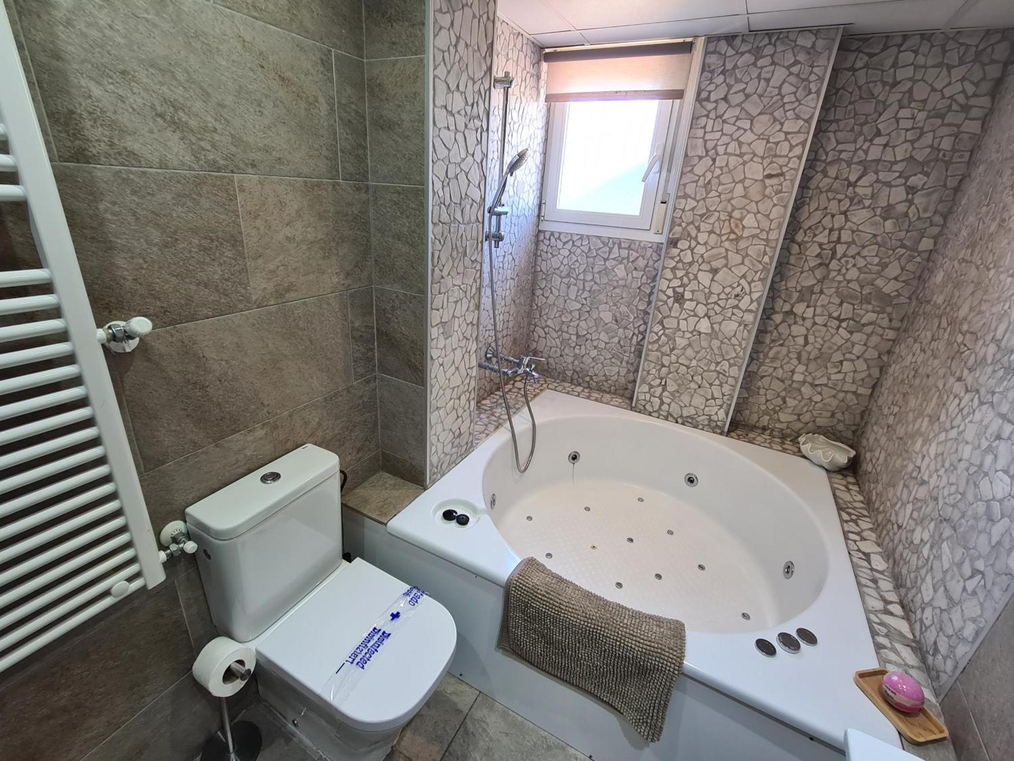 Appartement Dos Torres Ribera Play & Relax Con Jacuzzi Y Cine à Saragosse Extérieur photo